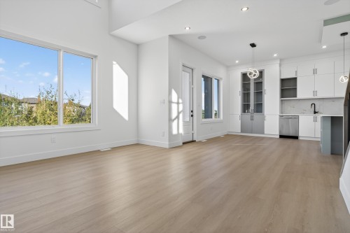 160 Edgewater Circle, Leduc, AB - Indoor