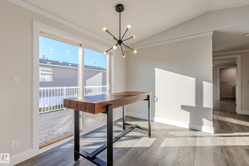 514 Maple Wood Crescent Nw, Edmonton, AB - Indoor Photo Showing Dining Room