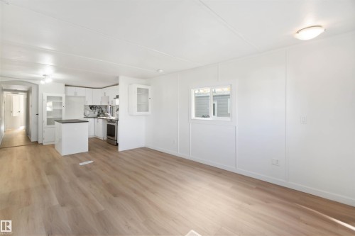 #118 305 Calahoo Road, Spruce Grove, AB - Indoor