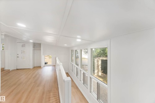 #118 305 Calahoo Road, Spruce Grove, AB - Indoor Photo Showing Other Room