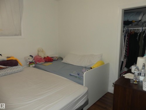 10618 96 Street Nw, Edmonton, AB - Indoor Photo Showing Bedroom