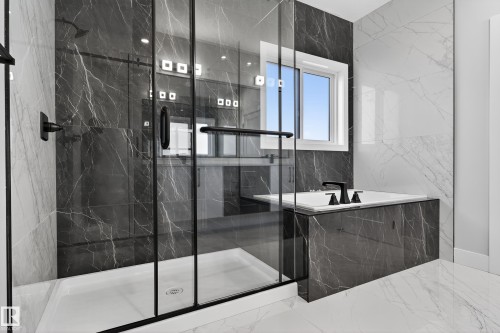 474 Roberts Crescent, Leduc, AB - Indoor Photo Showing Bathroom