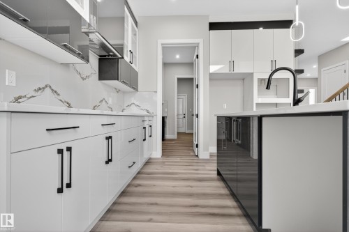 474 Roberts Crescent, Leduc, AB - Indoor