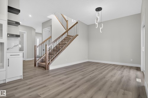 474 Roberts Crescent, Leduc, AB - Indoor Photo Showing Other Room