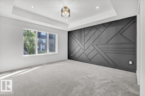 1154 Gyrfalcon Crescent, Edmonton, AB - Indoor Photo Showing Other Room