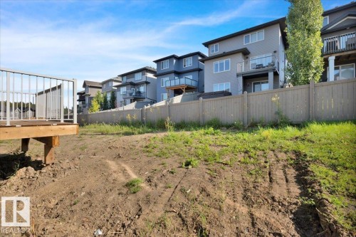 1154 Gyrfalcon Crescent, Edmonton, AB - Outdoor