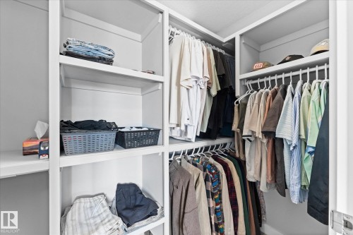 3510 48 Avenue, Beaumont, AB - Indoor With Storage