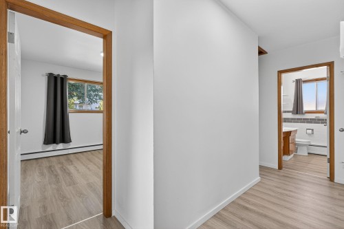 12410 134 Avenue, Edmonton, AB - Indoor Photo Showing Other Room