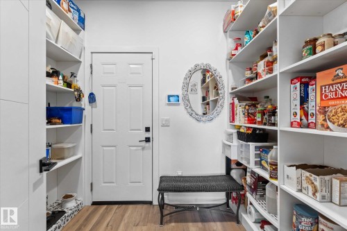 9 Brunswyck Crescent, Spruce Grove, AB - Indoor With Storage