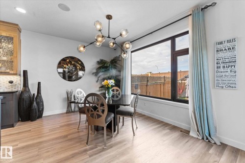 9 Brunswyck Crescent, Spruce Grove, AB - Indoor Photo Showing Dining Room