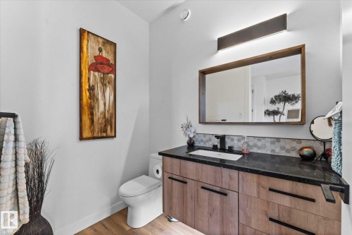 9 Brunswyck Crescent, Spruce Grove, AB - Indoor Photo Showing Bathroom