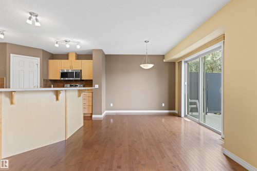 63 1128 156 Street, Edmonton, AB - Indoor Photo Showing Kitchen
