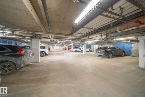 204 2588 Anderson Way, Edmonton, AB - Indoor Photo Showing Garage