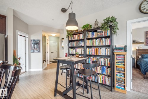 204 2588 Anderson Way, Edmonton, AB - Indoor