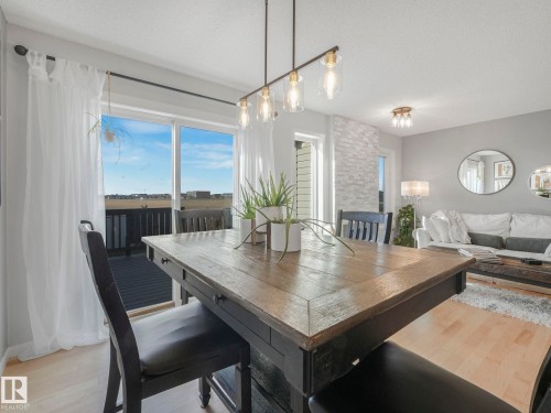 112 Santana Crescent, Fort Saskatchewan, AB - Indoor Photo Showing Dining Room