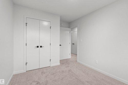 22931 80 Avenue, Edmonton, AB - Indoor Photo Showing Other Room