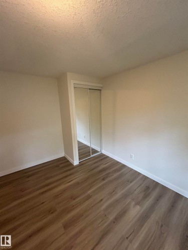 714 West Ridge Place Nw, Edmonton, AB - Indoor Photo Showing Other Room