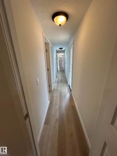 714 West Ridge Place Nw, Edmonton, AB - Indoor Photo Showing Other Room