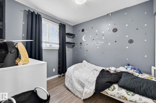 11398 139 Avenue, Edmonton, AB - Indoor Photo Showing Bedroom