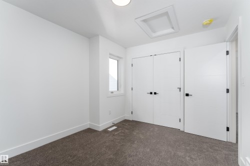 12031 124 Street, Edmonton, AB - Indoor Photo Showing Other Room