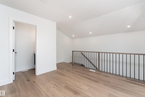 12031 124 Street, Edmonton, AB - Indoor Photo Showing Other Room