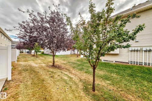 72 230 Edwards Drive, Edmonton, AB - Outdoor