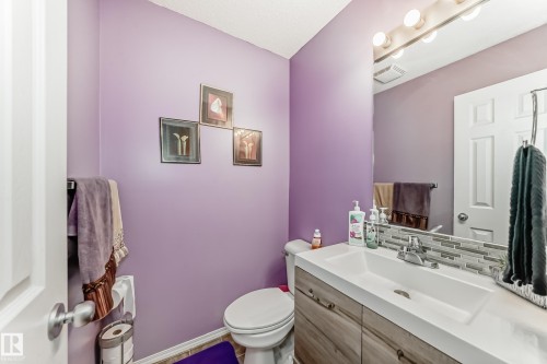 72 230 Edwards Drive, Edmonton, AB - Indoor Photo Showing Bathroom