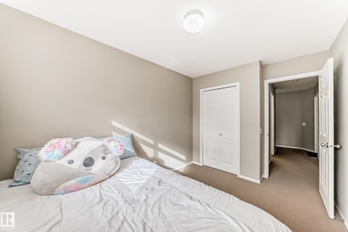 72 230 Edwards Drive, Edmonton, AB - Indoor Photo Showing Bedroom