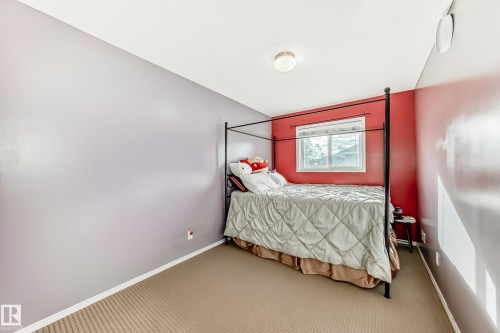 72 230 Edwards Drive, Edmonton, AB - Indoor Photo Showing Bedroom