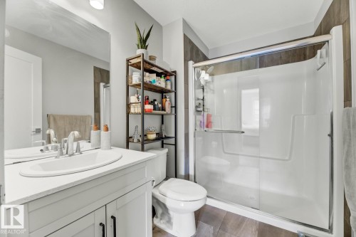 114 1304 Rutherford Rd, Edmonton, AB - Indoor Photo Showing Bathroom