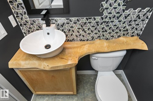 40 14208 36 Street, Edmonton, AB - Indoor Photo Showing Bathroom