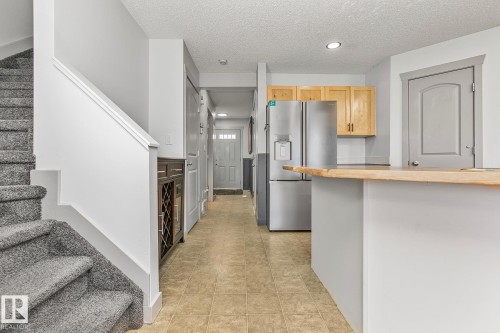 40 14208 36 Street, Edmonton, AB - Indoor