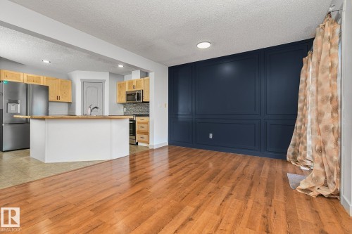 40 14208 36 Street, Edmonton, AB - Indoor Photo Showing Kitchen