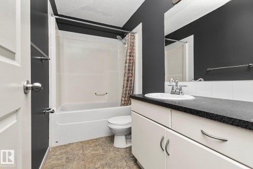 40 14208 36 Street, Edmonton, AB - Indoor Photo Showing Bathroom