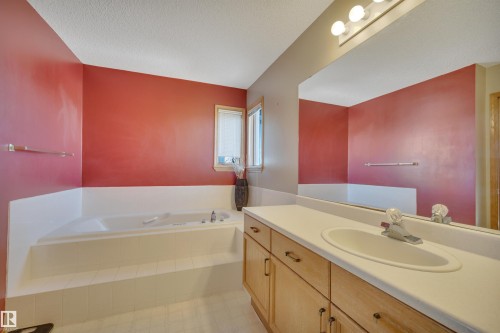 113 Pipestone Drive, Millet, AB - Indoor Photo Showing Bathroom