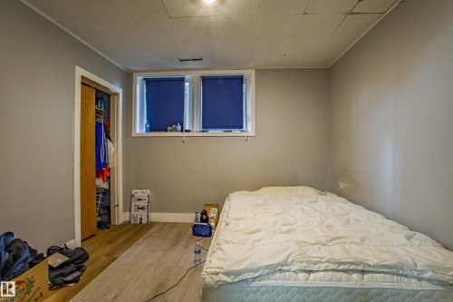 12716 12718 94 Street, Edmonton, AB - Indoor Photo Showing Bedroom