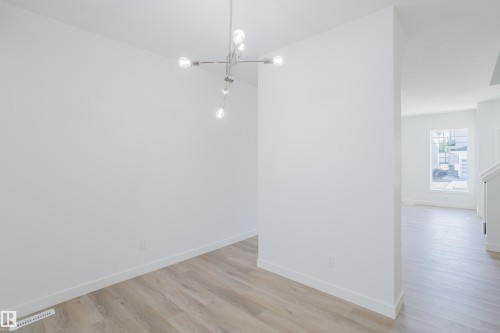 263 Munn Way, Leduc, AB - Indoor Photo Showing Other Room