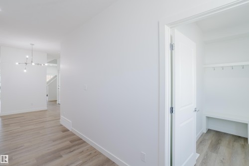 263 Munn Way, Leduc, AB - Indoor Photo Showing Other Room