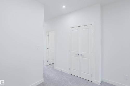 263 Munn Way, Leduc, AB - Indoor Photo Showing Other Room