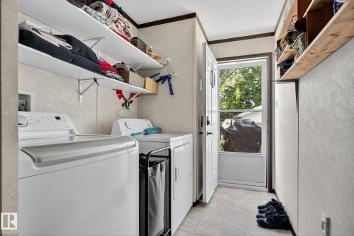 133 Willow Park Estates, Leduc, AB - Indoor Photo Showing Laundry Room
