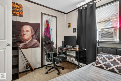 133 Willow Park Estates, Leduc, AB - Indoor Photo Showing Office