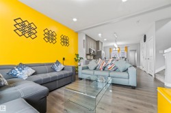 2153 MAPLE Road  Edmonton, AB T6T 2L4