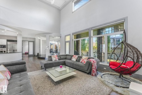 3510 Watson Point(E), Edmonton, AB - Indoor Photo Showing Living Room