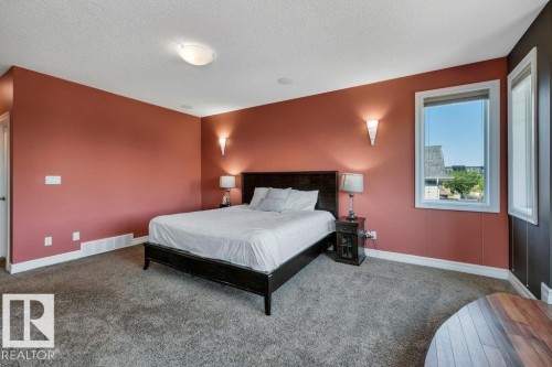 1211 Adamson Drive, Edmonton, AB - Indoor Photo Showing Bedroom