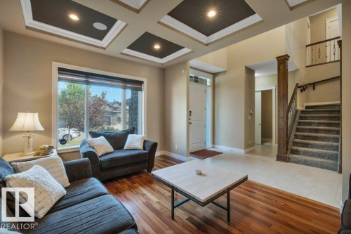 1211 Adamson Drive, Edmonton, AB - Indoor Photo Showing Living Room
