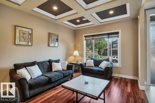 1211 Adamson Drive, Edmonton, AB - Indoor Photo Showing Living Room