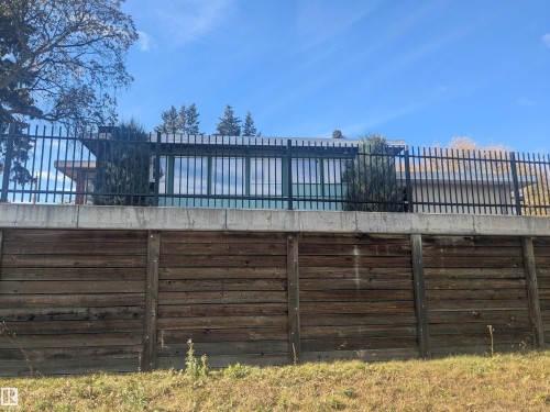 8311 96 Street, Edmonton, AB - Outdoor