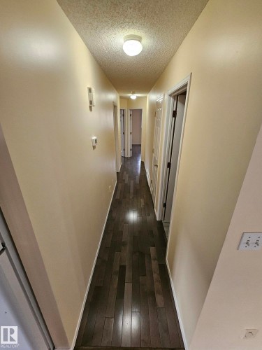 Edmonton, AB - Indoor Photo Showing Other Room