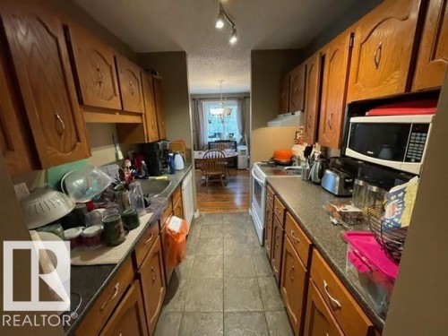 208 14803 51 Avenue, Edmonton, AB - Indoor Photo Showing Kitchen