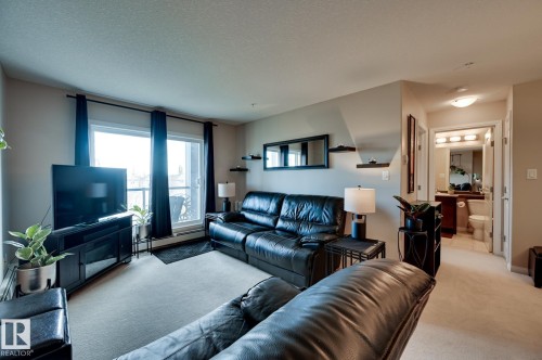 317 1204 156 Street, Edmonton, AB - Indoor Photo Showing Living Room